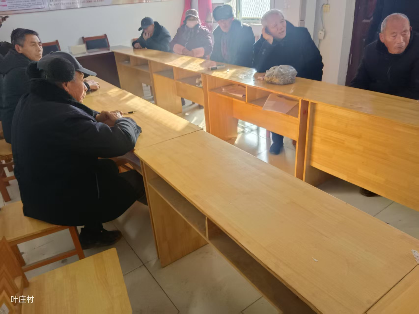 2025年3月12日叶庄村开展政协人大两会学习党员活动.png